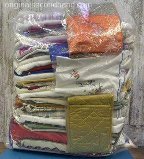 Used Tablecloths and Pillowcases Wholesale