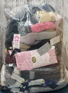 Used Scarves Hats Gloves Wholesale